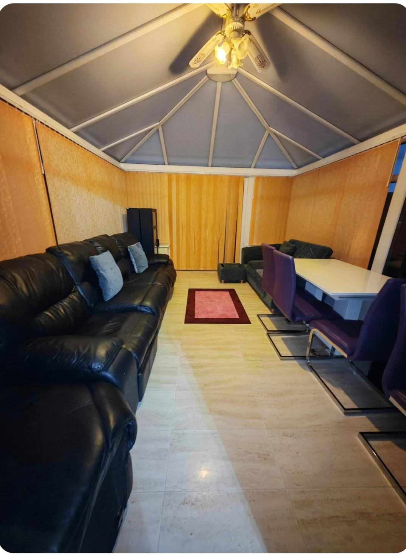 Kingdom Homestay Manchester